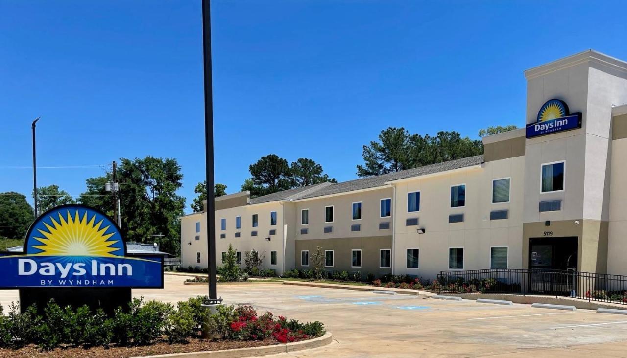 Days Inn By Wyndham Zachary La Exterior photo